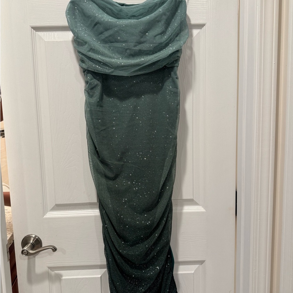 Elegant Green Evening Dress